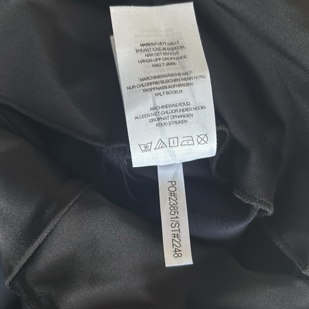 Lysse Pants, NWT, Ponte Legging, Midnight Navy, Pull On Stretch, Size Medium - Picture 10 of 10